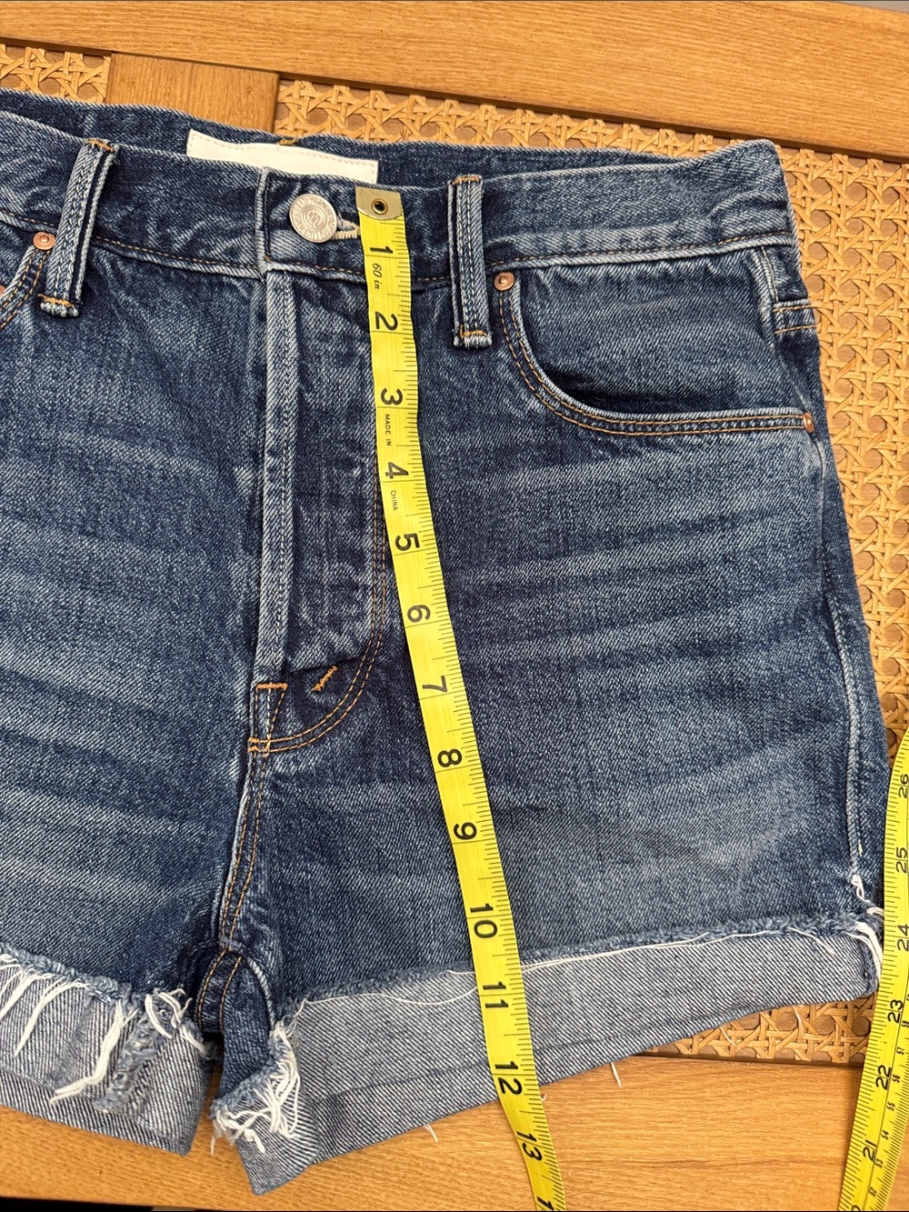 Mother Denim Cutoff Shorts The proper short color: sin and suffer size 25 - Picture 7 of 7